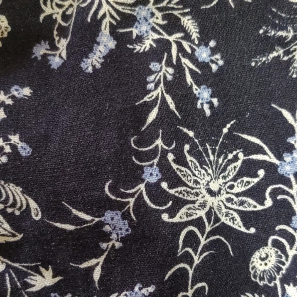 Caslon Navy Blue Floral Wide Leg Pants - Picture 4 of 4